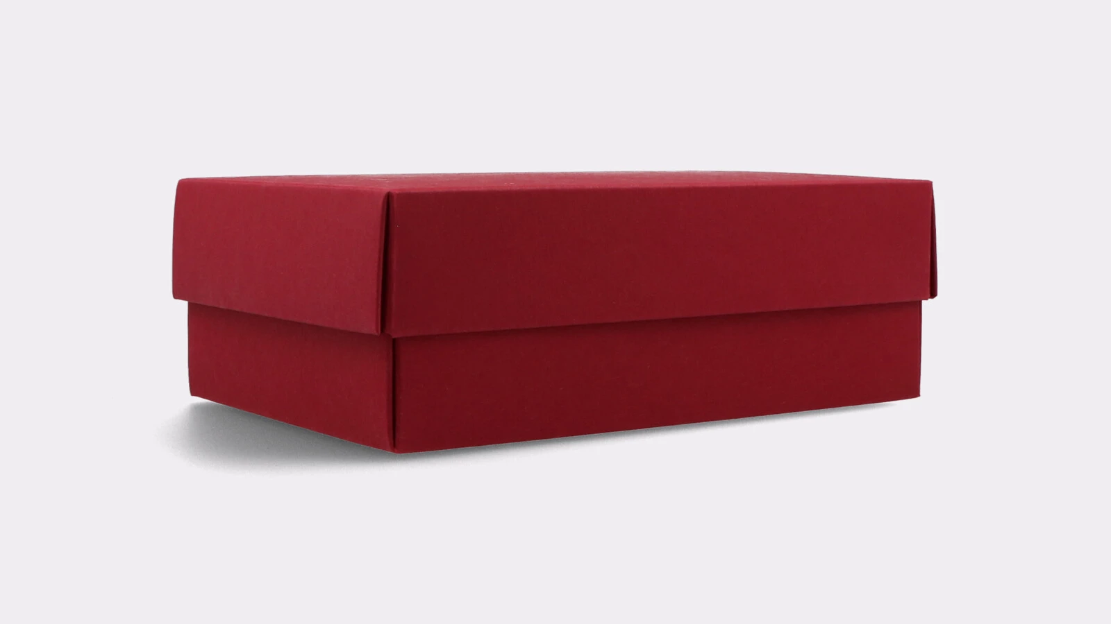 Box with lid and base in dark red