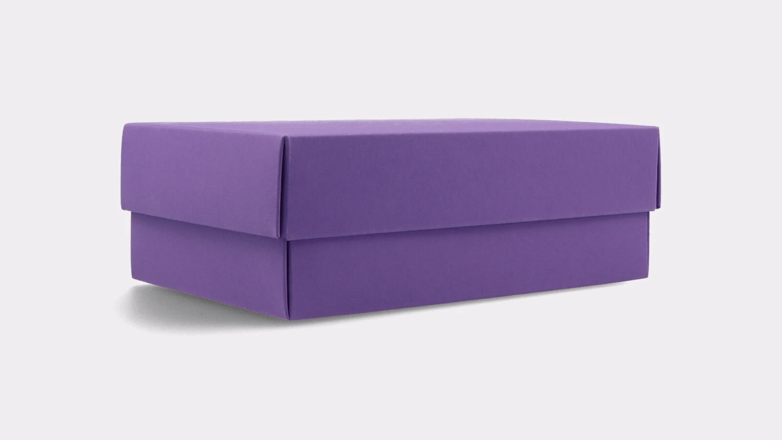 Box with lid and base in purple