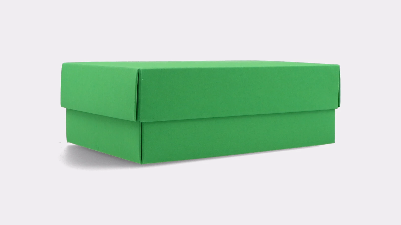 Box with lid and base in green