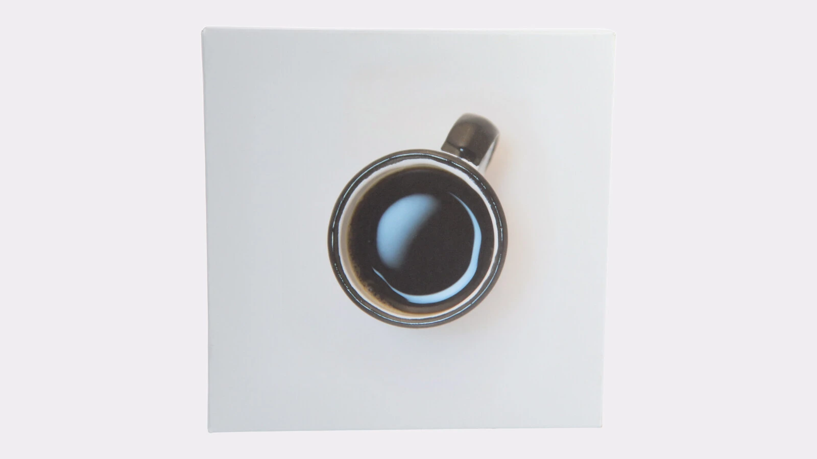 Nature morte avec tasse à café imprimée sur toile en carton carrée